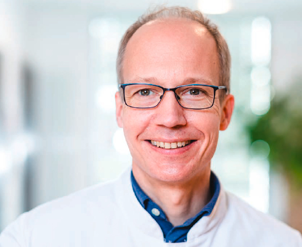 Portraitfoto von Prof. Dr. Rainer Dziewas